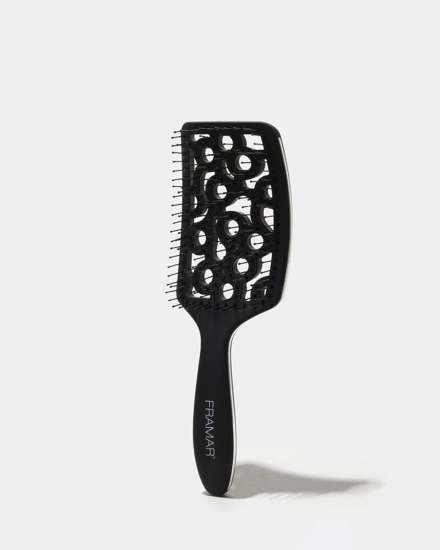 FRAMAR Professional Wet Hair Brush - Vented Hair Brush For Women, Curved Hair Detangler Brush, Blow Dry Brush, Hair Brush Dryer, Brosse a Cheveux, Curly Hair Brush Hair Dryer, Detangling Hair Brush